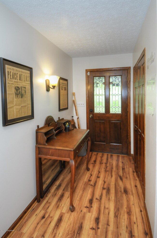 670 Simmons Ln, Mount Washington, KY 40047 - photo 3