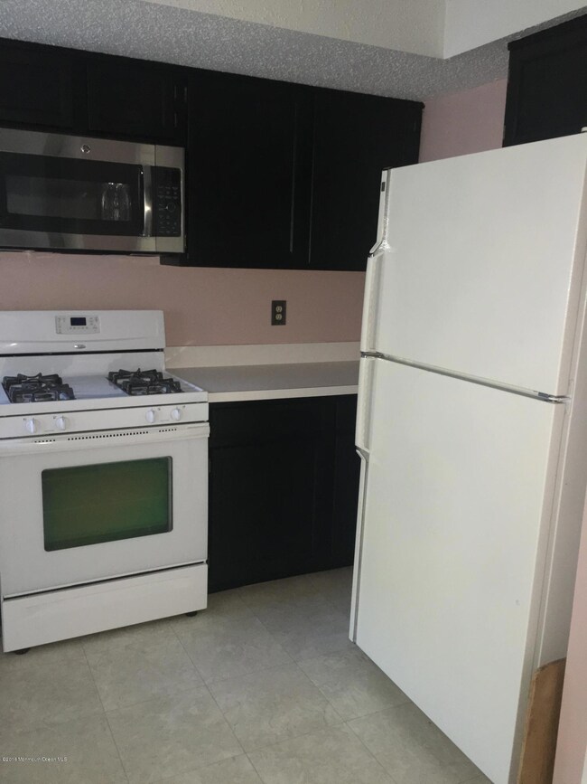 4310 Norma Place unit 10, Toms River, NJ 08755 - photo 6