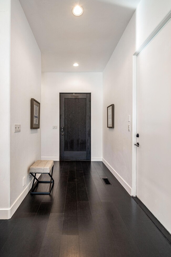 2255 N Tuweap Dr unit 57, Saint George, UT 84770 - photo 4