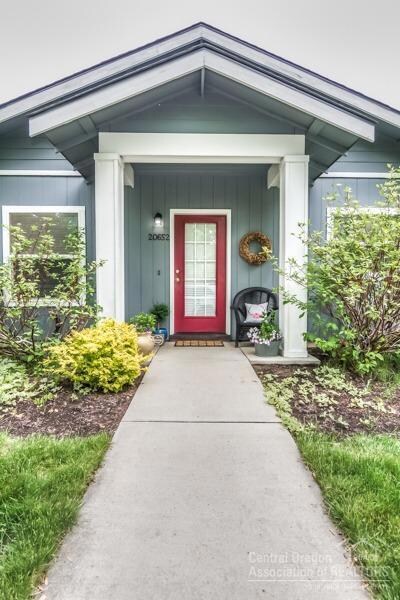 20652 Wild Rose Ln, Bend, OR 97702 - photo 3