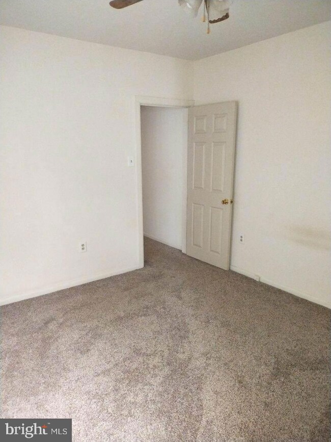 1917 W High St unit B, Haddon Heights, NJ 08035 - photo 3