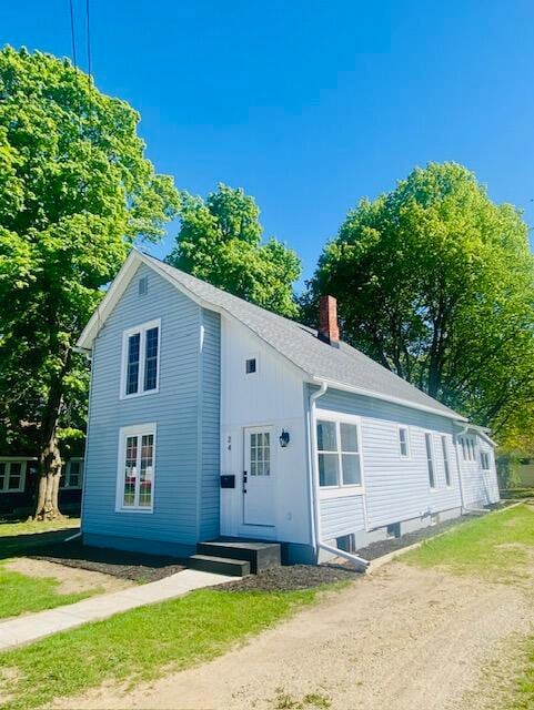 24 W Bernard St, Hartford, MI 49057 - photo 5