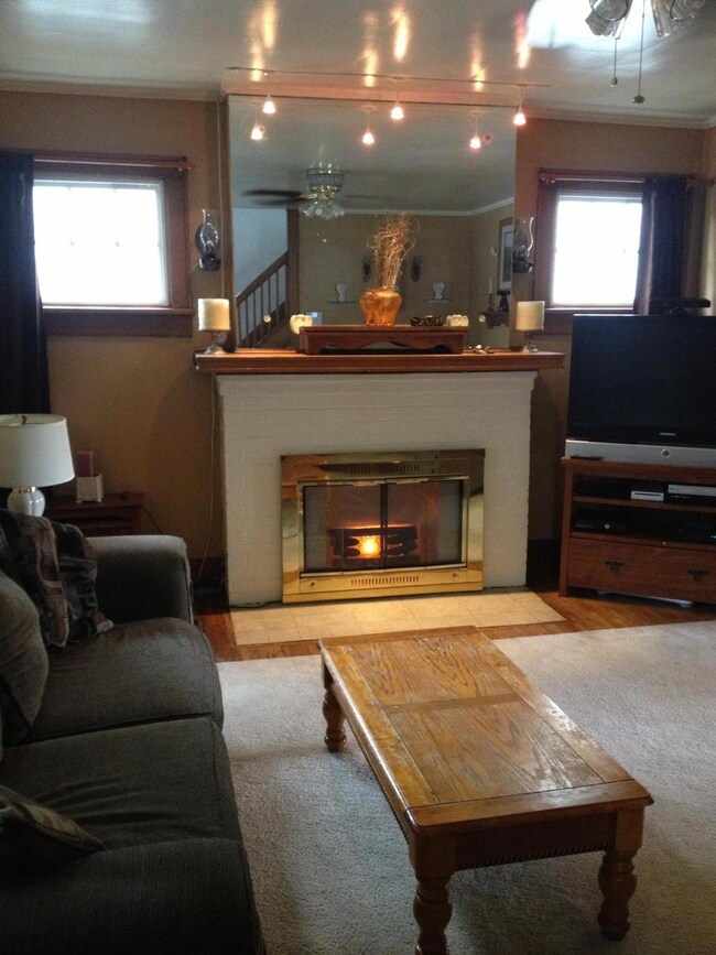 230 E Jenkins Ave, Columbus, OH 43207 - photo 5