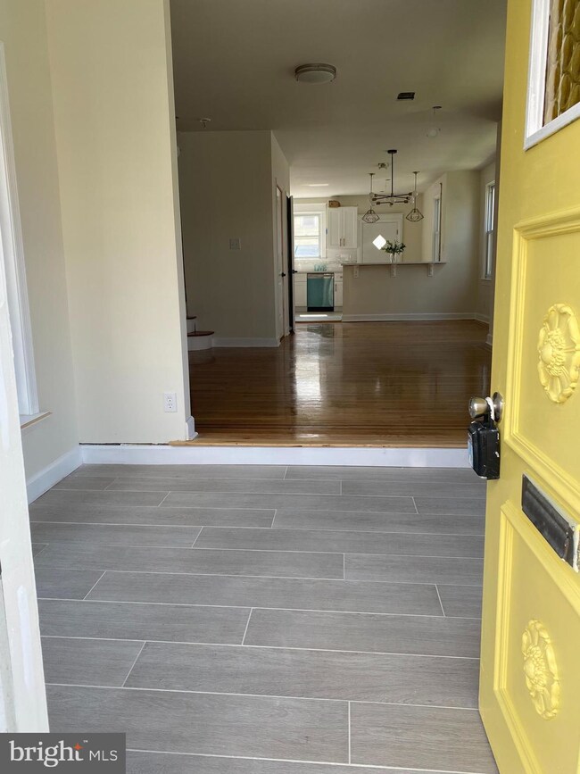 904 Bullock Ave, Lansdowne, PA 19050 - photo 3