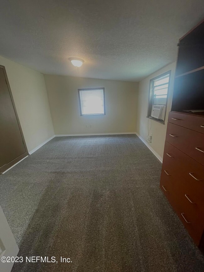 1300 Hamilton St, Jacksonville, FL 32205 - photo 3