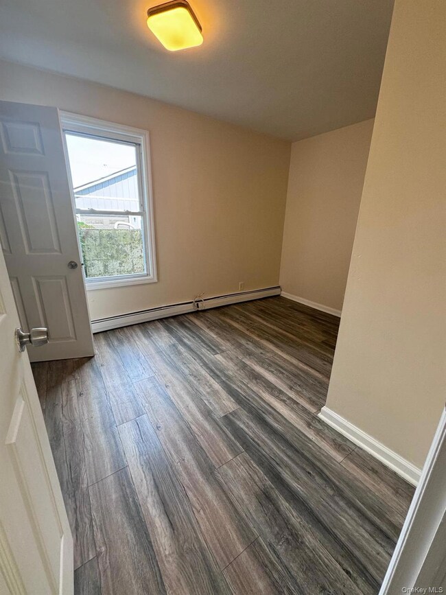 77 Cottage St unit 1, Poughkeepsie, NY 12601 - photo 7