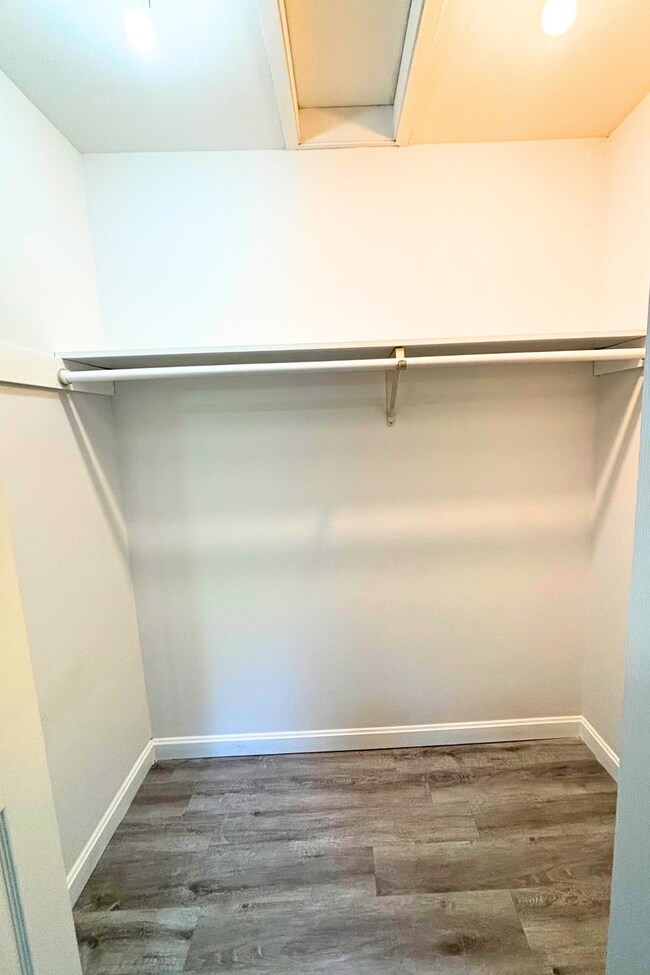 6 Haise Way unit 2, MerriMacK, NH 03054 - photo 5