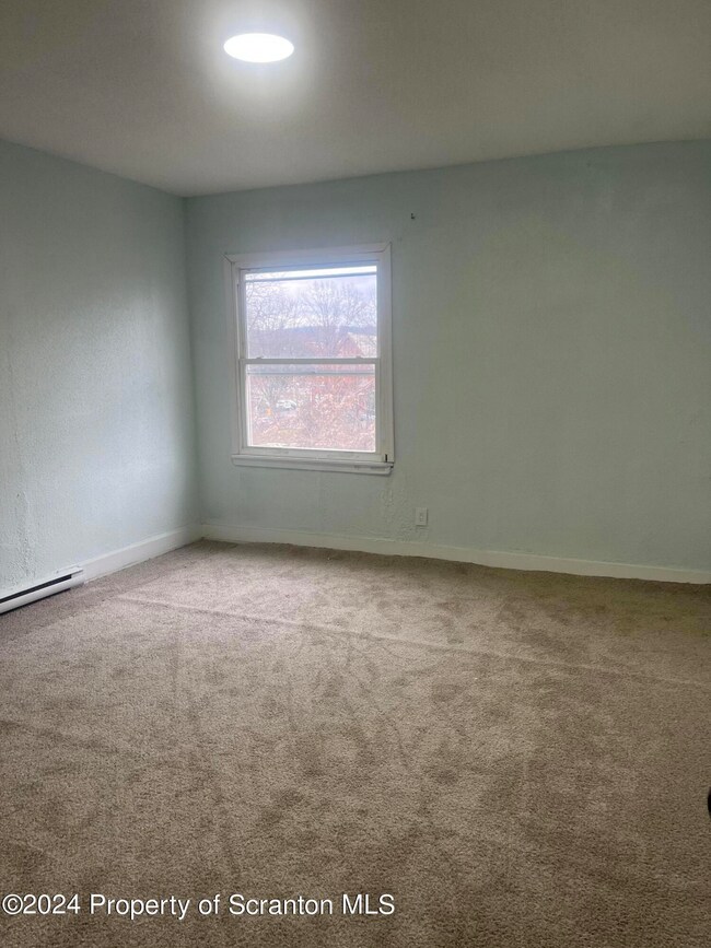 140 W River St unit C, Wilkes Barre, PA 18702 - photo 5