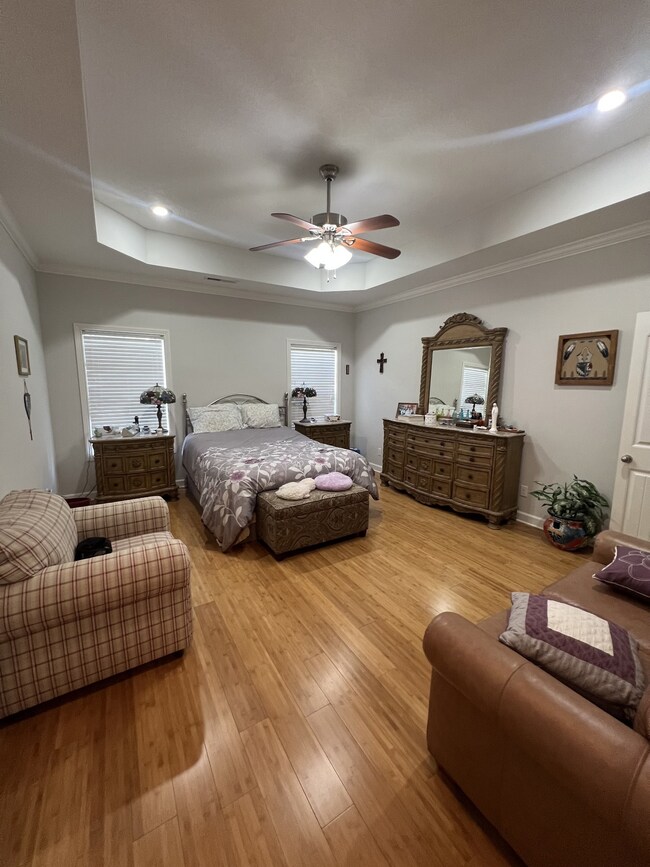 356 Paris Harbor Dr, Paris, TN 38242 - photo 6