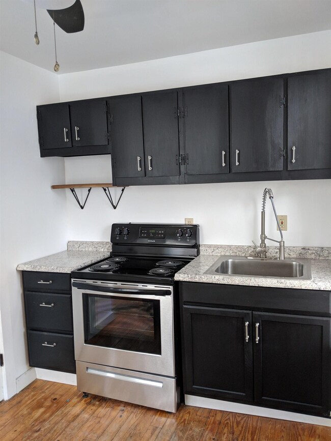 8 Pleasant St unit 2, Goffstown, NH 03045 - photo 5