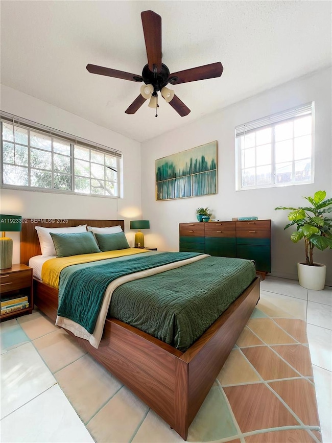 1131 NW 85th Way, Pembroke Pines, FL 33024 - photo 4