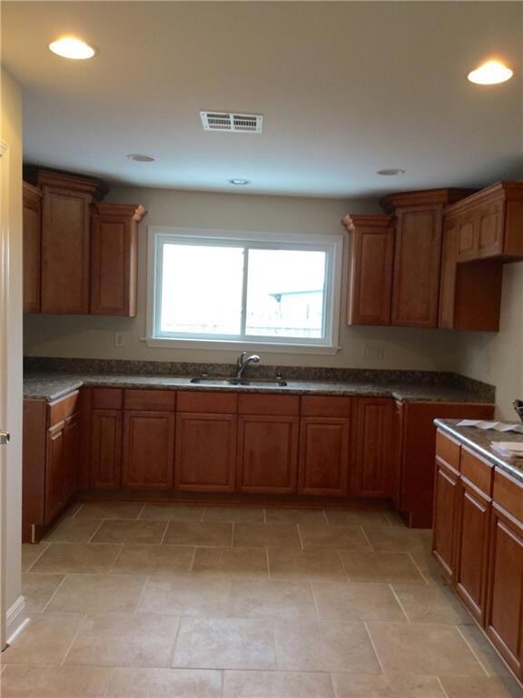 5101 Desire Dr, New Orleans, LA 70126 - photo 5