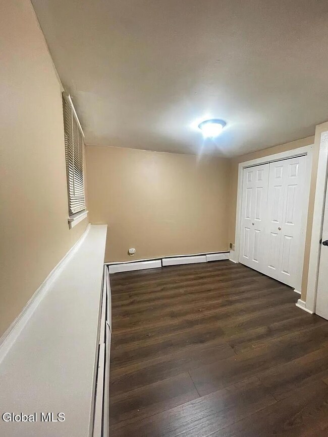 11 Myrtle Ave unit Basement, Albany, NY 12202 - photo 7