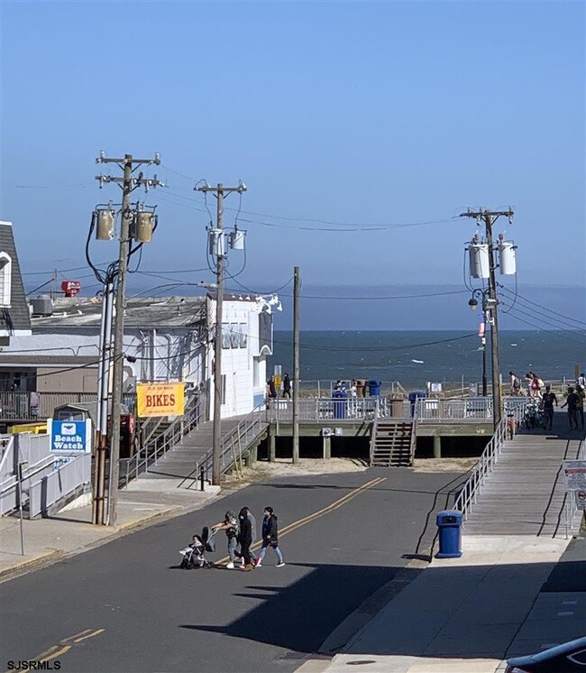 860 E 7th St unit Second Floor, Ocean City, NJ 08226 - photo 5