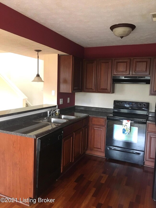 8324 Arbor Meadow Way, Louisville, KY 40228 - photo 7