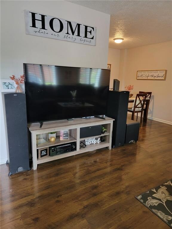 1110 Canterbury Square N, Indianapolis, IN 46260 - photo 4