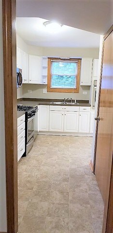 674 E Algonquin Rd, Des Plaines, IL 60016 - photo 5