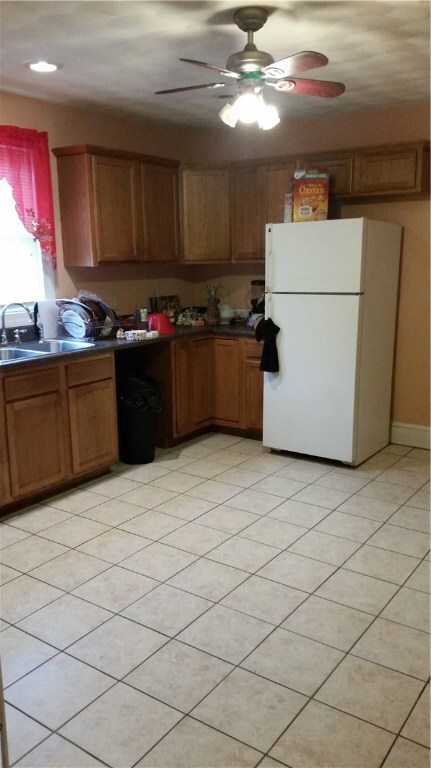 95 Laura St, Providence, RI 02907 - photo 5