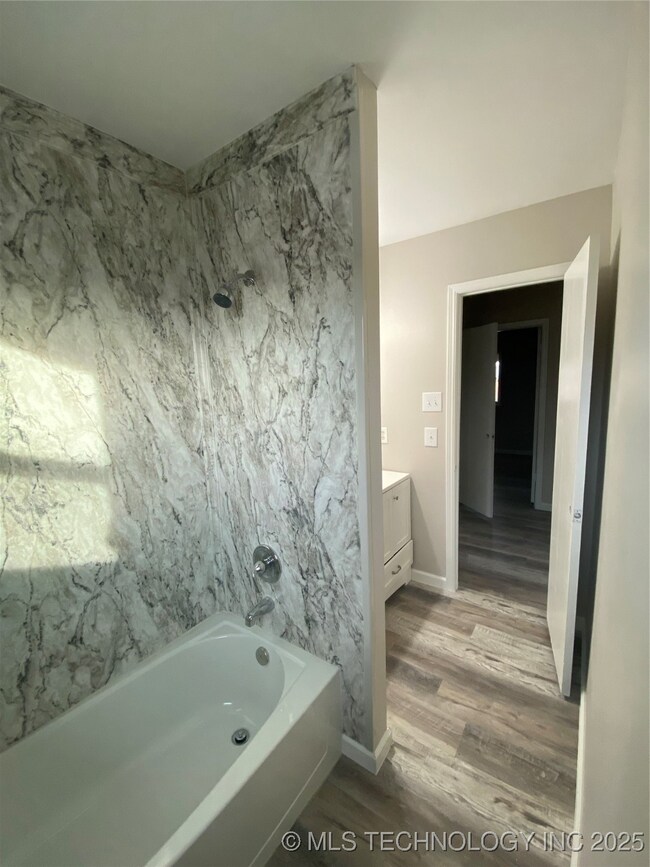 412 E F St, Jenks, OK 74037 - photo 6