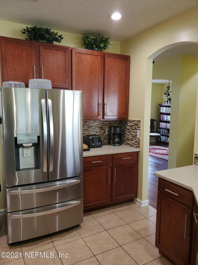 3804 Juliet Leia Cir W, Jacksonville, FL 32218 - photo 5