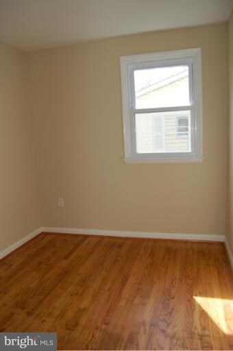 5912 Montgomery St, Gwynn Oak, MD 21207 - photo 2