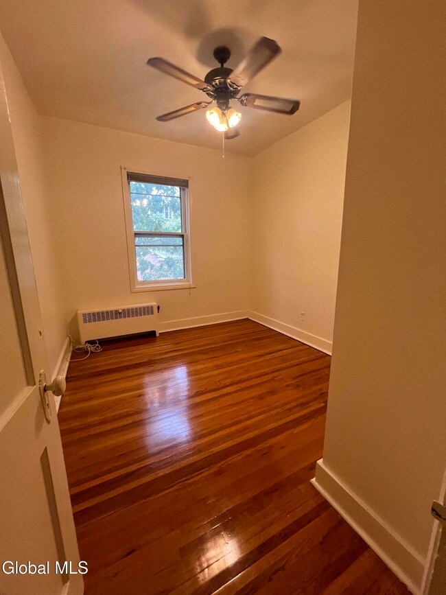 156 Jay St unit 6, Albany, NY 12210 - photo 6