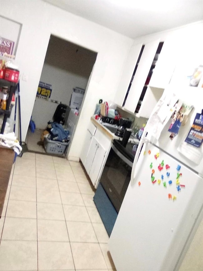 Unit 1 kitchen