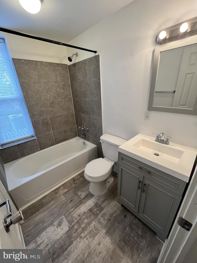 826 W 10th St unit 2, Wilmington, DE 19801 - photo 3