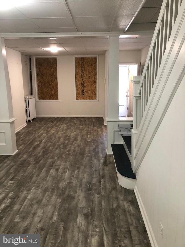 728 Walnut St, Camden, NJ 08103 - photo 3