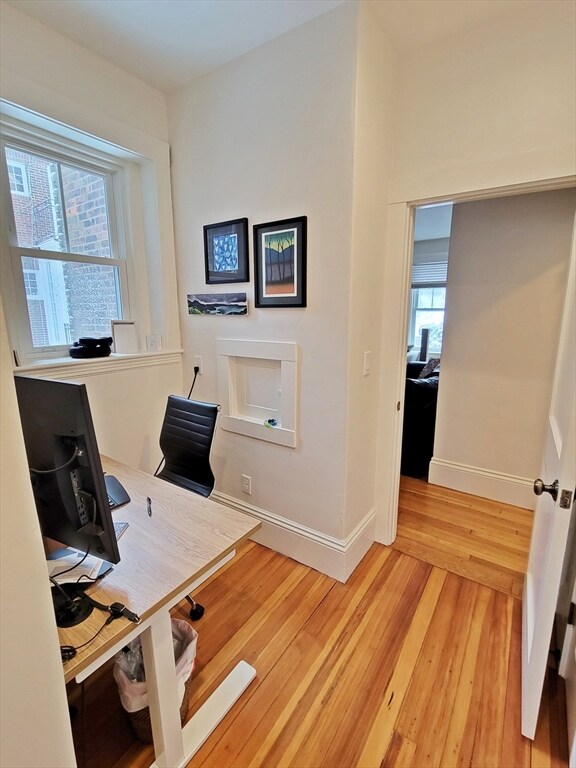 14 Colbourne Crescent unit 1, Brookline, MA 02445 - photo 7