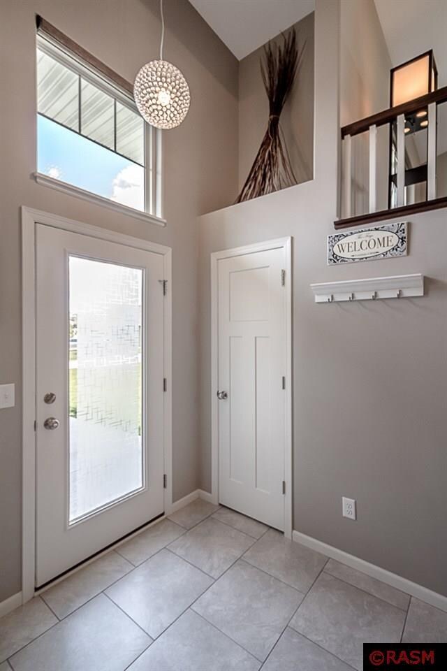 137 Timberwolf Ct, Mankato, MN 56001 - photo 3