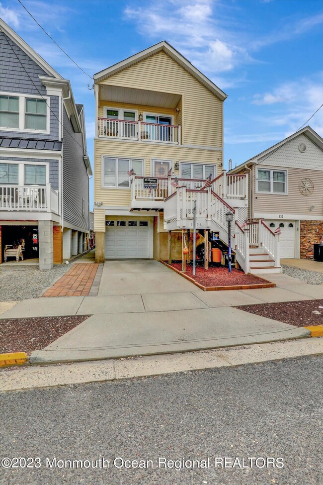06-Front of Home