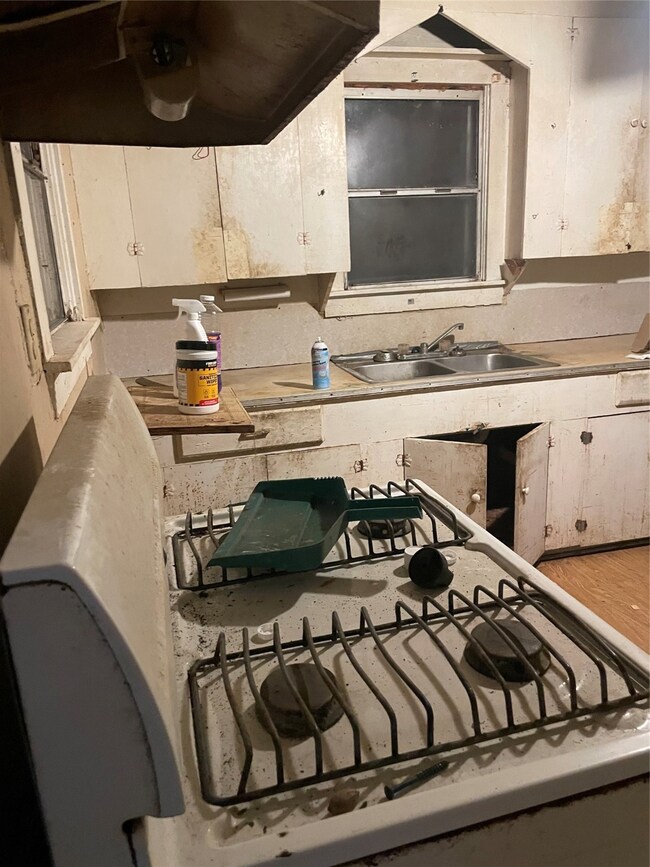 7203 Bonita St, Houston, TX 77016 - photo 5