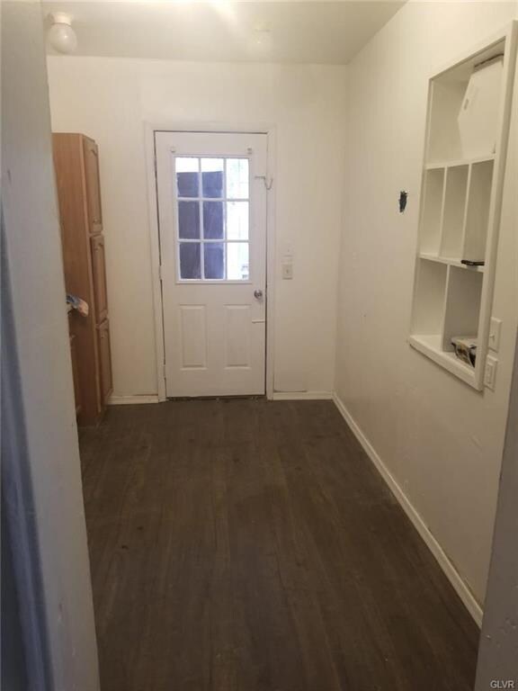 524 Bradley St, Bethlehem, PA 18015 - photo 3