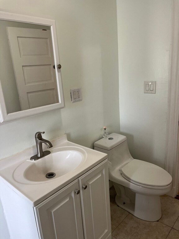 28 Haslet St unit 3, Roslindale, MA 02131 - photo 4