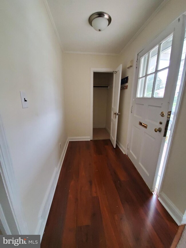 1719 Montgomery Rd, Wilmington, DE 19805 - photo 5