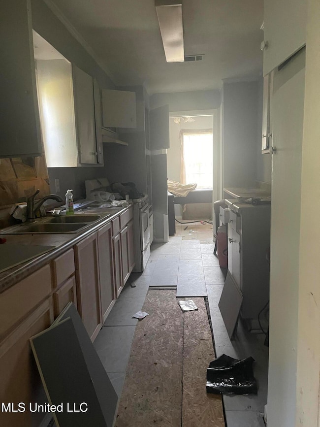 3853 Warner Ave, Jackson, MS 39213 - photo 3