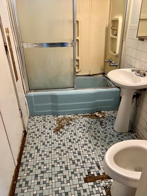 21 Lafayette St, Marblehead, MA 01945 - photo 6