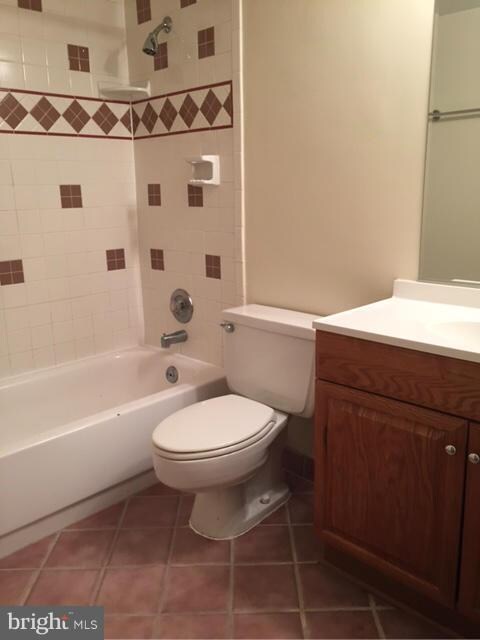 Chestnut Grove Condominiums unit 225, Reston, VA 20190 - photo 6