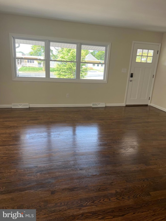 333 E Walnut Rd, Vineland, NJ 08360 - photo 4