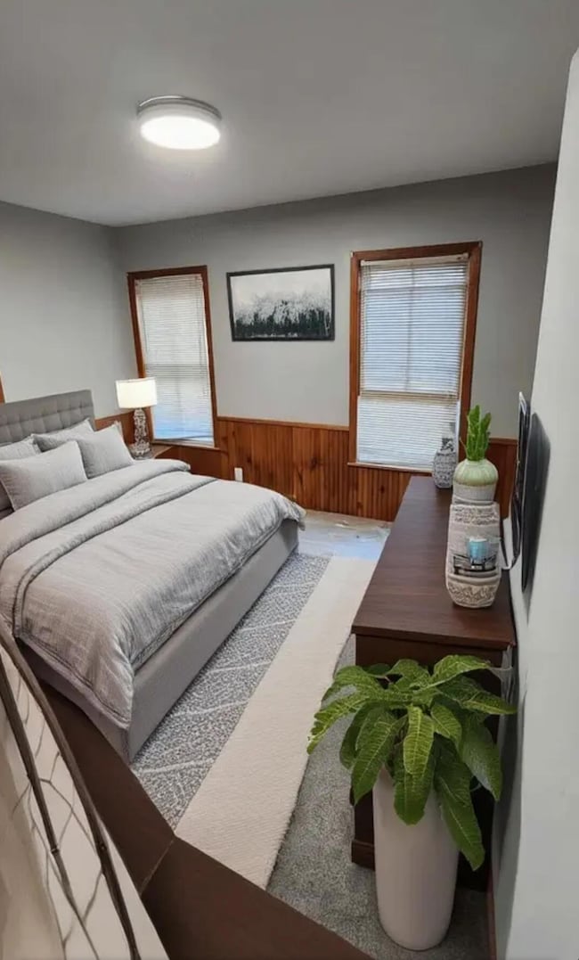 356 W 11th Ave, Oshkosh, WI 54902 - photo 6