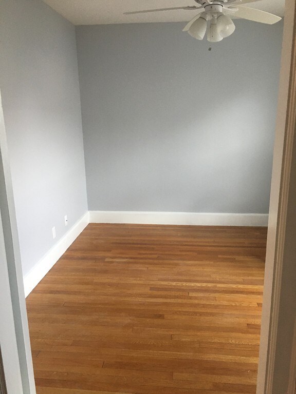 31 Wareham St unit 1R, Medford, MA 02155 - photo 7