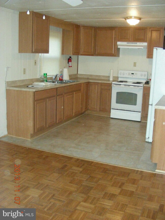 6800 Shepherdstown Rd, Warrenton, VA 20187 - photo 2