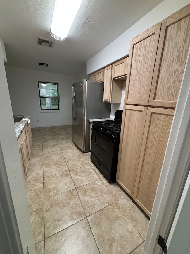 1214 E Rutgers Ln, Deer Park, TX 77536 - photo 6