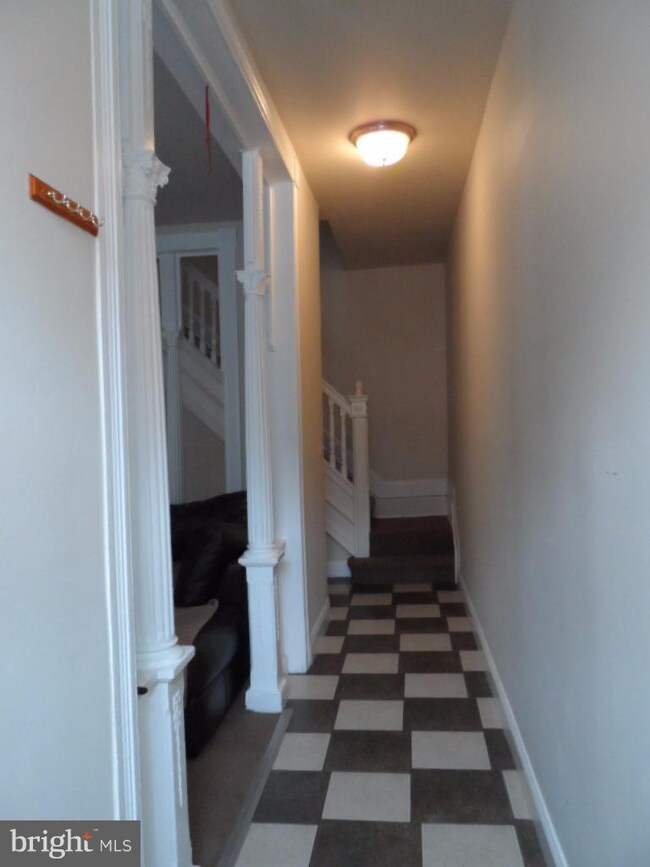 2015 W Pratt St, Baltimore, MD 21223 - photo 2
