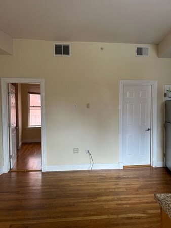59 Endicott St unit 4, Boston, MA 02113 - photo 6