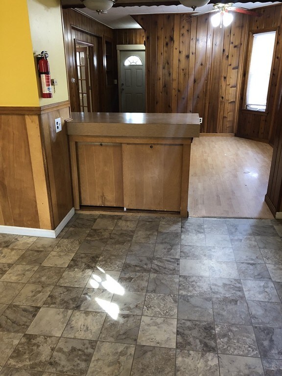 40 Elmdale St unit 1, West Springfield, MA 01089 - photo 6