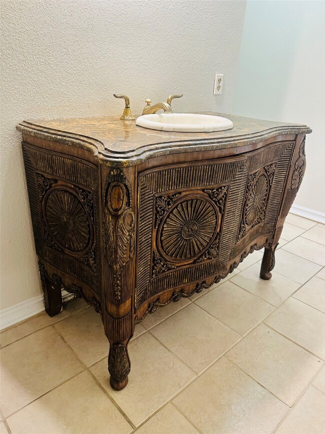 1527 Silver Bell Dr, Houston, TX 77038 - photo 6