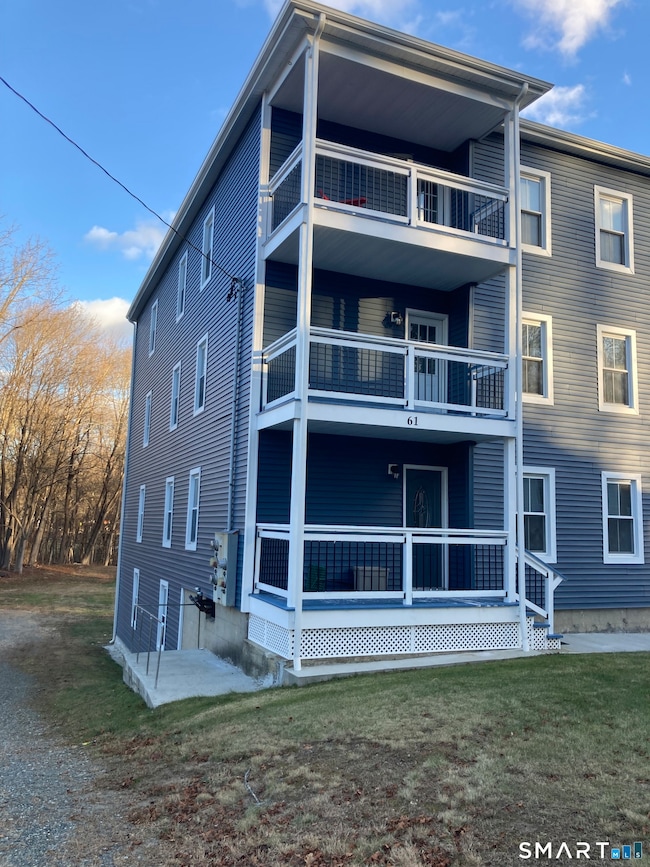 61 Main St unit B, Thompson, CT 06255 - photo 3