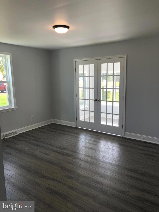 491 Taylor Rd, Newfield, NJ 08344 - photo 4